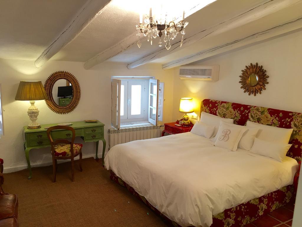 Villa La Tierra Roja Aliseda Esterno foto