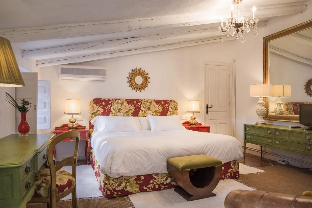 Villa La Tierra Roja Aliseda Esterno foto