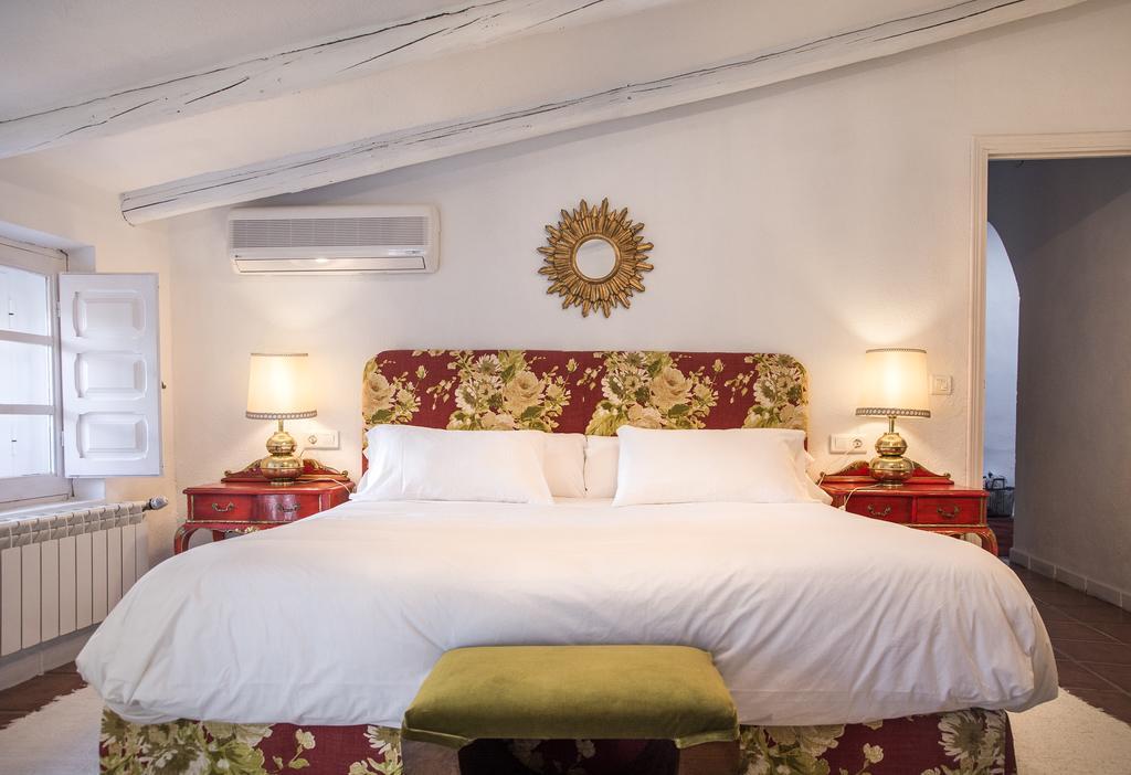 Villa La Tierra Roja Aliseda Esterno foto